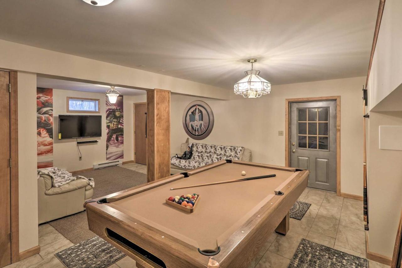Henryville Home With Hot Tub About 5 Mi To Camelback! Bagian luar foto